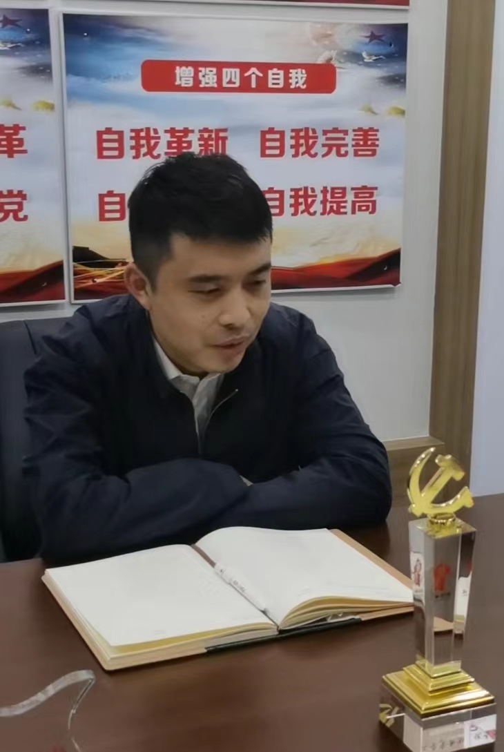 刘越洋